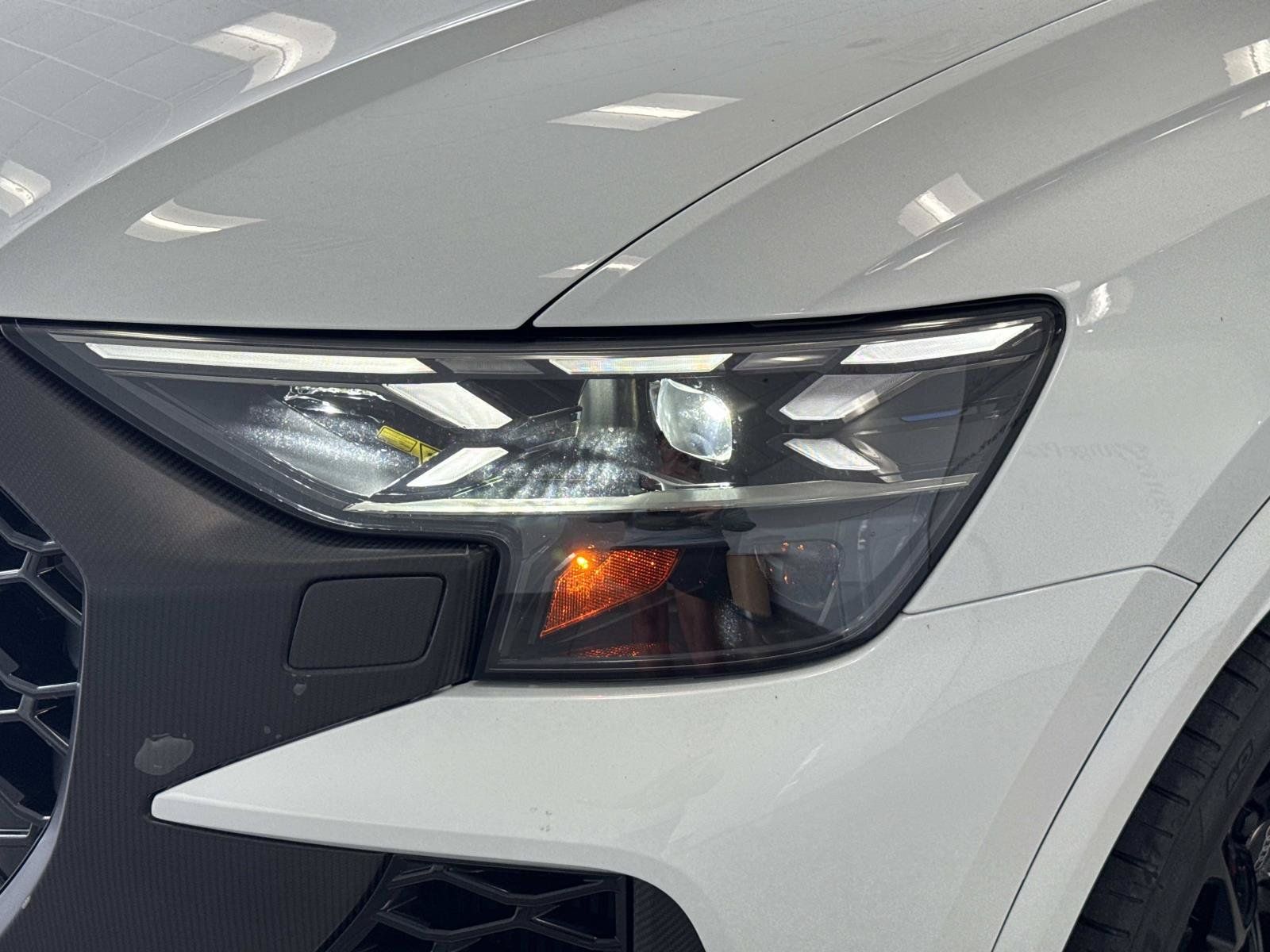 Used 2025 Audi RS Q8 performance AWD/4WD image 30