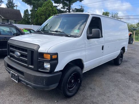 Used 2008 Ford E-150 and Econoline 150 RWD image 3