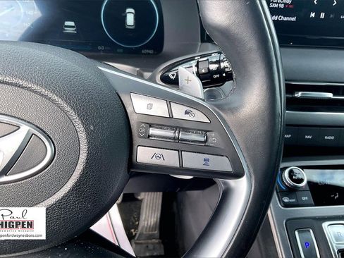 Used 2024 Hyundai Palisade Calligraphy image 17