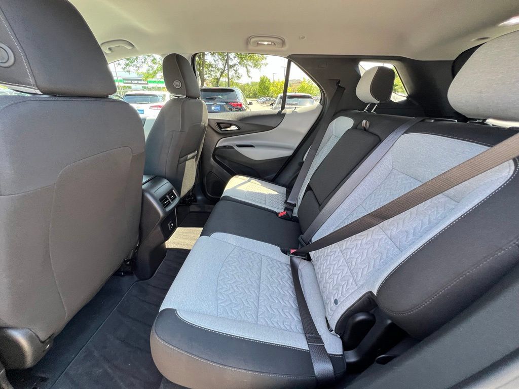 Used 2022 Chevrolet Equinox LT FWD image 21