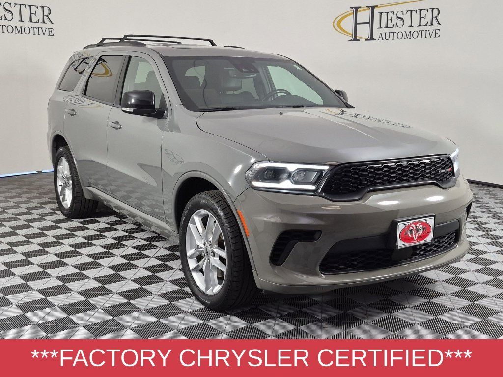 Used 2024 Dodge Durango GT AWD/4WD image 2