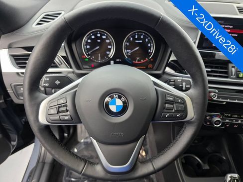 Used 2022 BMW X2 xDrive28i w/ Convenience Package AWD/4WD image 18