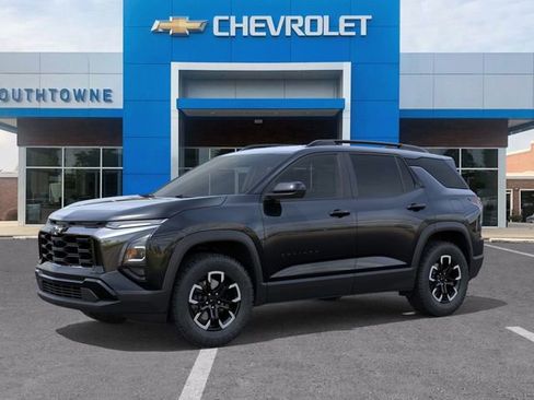 New 2026 Chevrolet Equinox ACTIV image 2