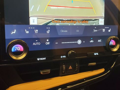 Used 2023 Lexus NX 350 AWD image 29