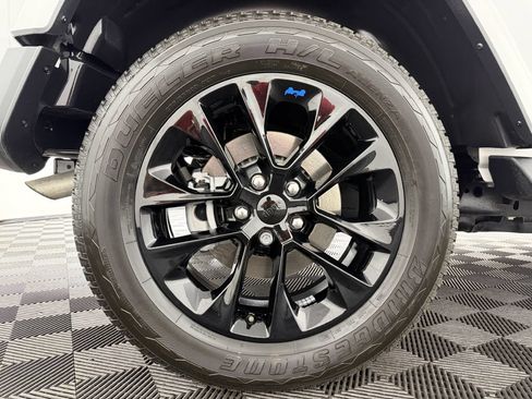 Used 2023 Jeep Wrangler Unlimited Sahara AWD/4WD image 53