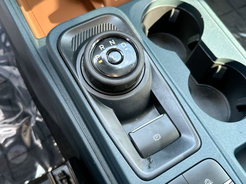 Used 2022 Ford Maverick Lariat image 19