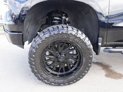 Used 2024 Chevrolet Silverado 1500 LT Trail Boss w/ LT Trail Boss Premium Package image 28