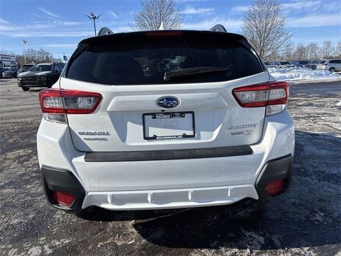 Used 2023 Subaru Crosstrek 2.0i Premium image 10