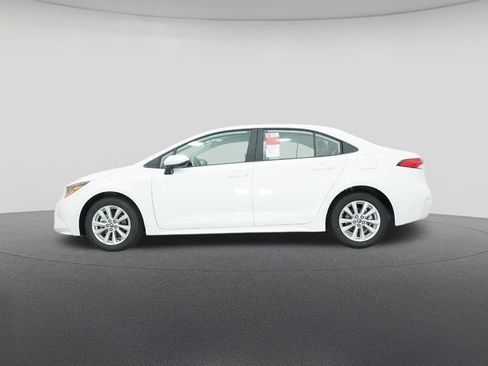 New 2026 Toyota Corolla LE image 19