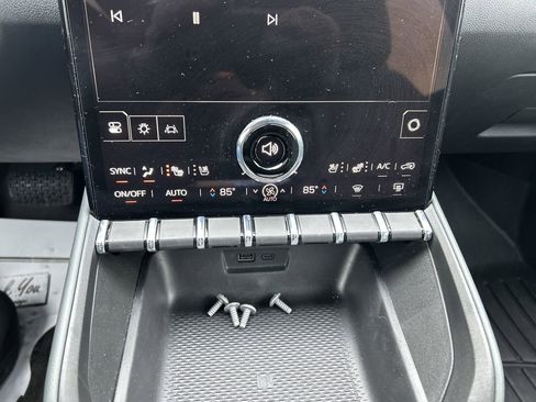 Used 2026 GMC Terrain AT4 w/ Convenience Package III image 29