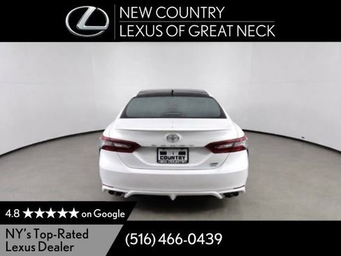Used 2022 Toyota Camry XSE AWD/4WD image 4