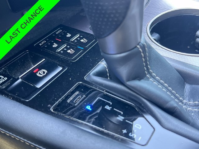 Used 2020 Lexus RX 450h F Sport w/ Accessory Package AWD/4WD image 31