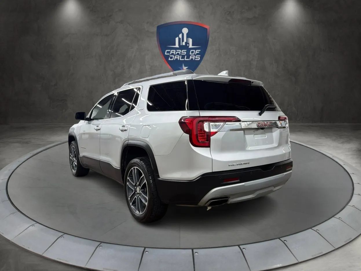 Used 2020 GMC Acadia SLT w/ LPO, Cargo Package FWD image 3