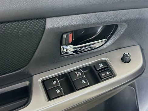 Used 2016 Subaru Crosstrek 2.0i Premium w/ Moonroof Package image 16