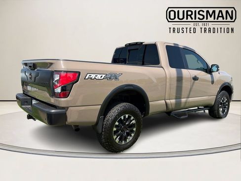 Used 2020 Nissan Titan PRO-4X AWD/4WD image 5