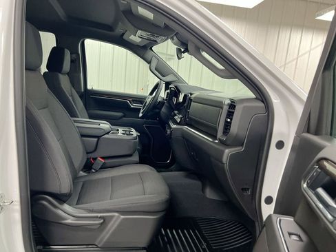 New 2026 Chevrolet Silverado 1500 LT image 22