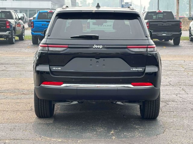 New 2026 Jeep Grand Cherokee Laredo X AWD/4WD image 34