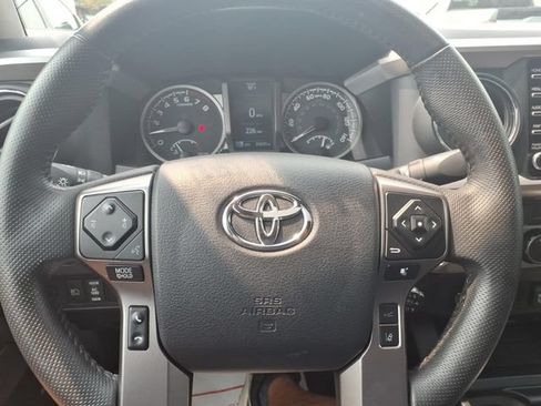 Used 2023 Toyota Tacoma Limited AWD/4WD image 26