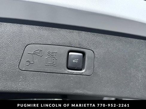 New 2026 Lincoln Corsair Reserve w/ Jet Appearance Package image 15