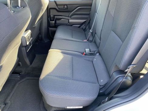 Used 2025 Toyota 4Runner SR5 image 15