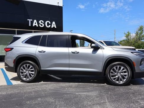 New 2026 Buick Enclave Preferred w/ Power Package AWD/4WD image 9