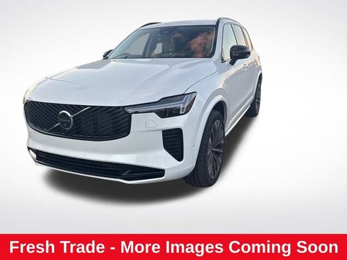 Used 2026 Volvo XC90 B6 Ultra w/ Lounge Package image 1