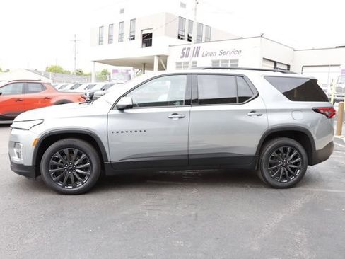 Used 2023 Chevrolet Traverse RS AWD/4WD image 8