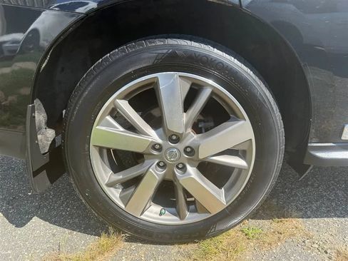 Used 2015 Nissan Pathfinder Platinum FWD image 47