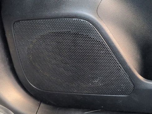 Used 2016 Toyota Tacoma TRD Off-Road image 30