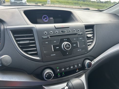 Used 2014 Honda CR-V LX image 17
