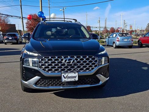 Certified 2022 Hyundai Santa Fe Limited image 3