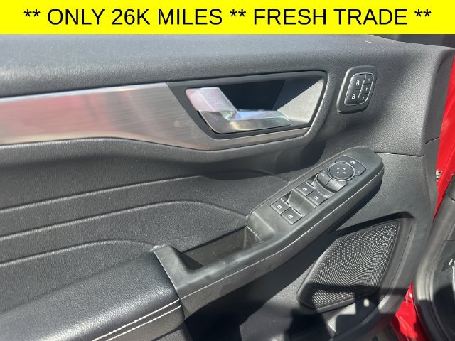 Used 2022 Ford Escape Titanium w/ Class II Trailer Tow Package AWD/4WD image 20