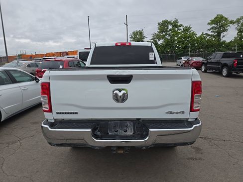 Used 2024 RAM 2500 Big Horn w/ Off Road Package AWD/4WD image 8