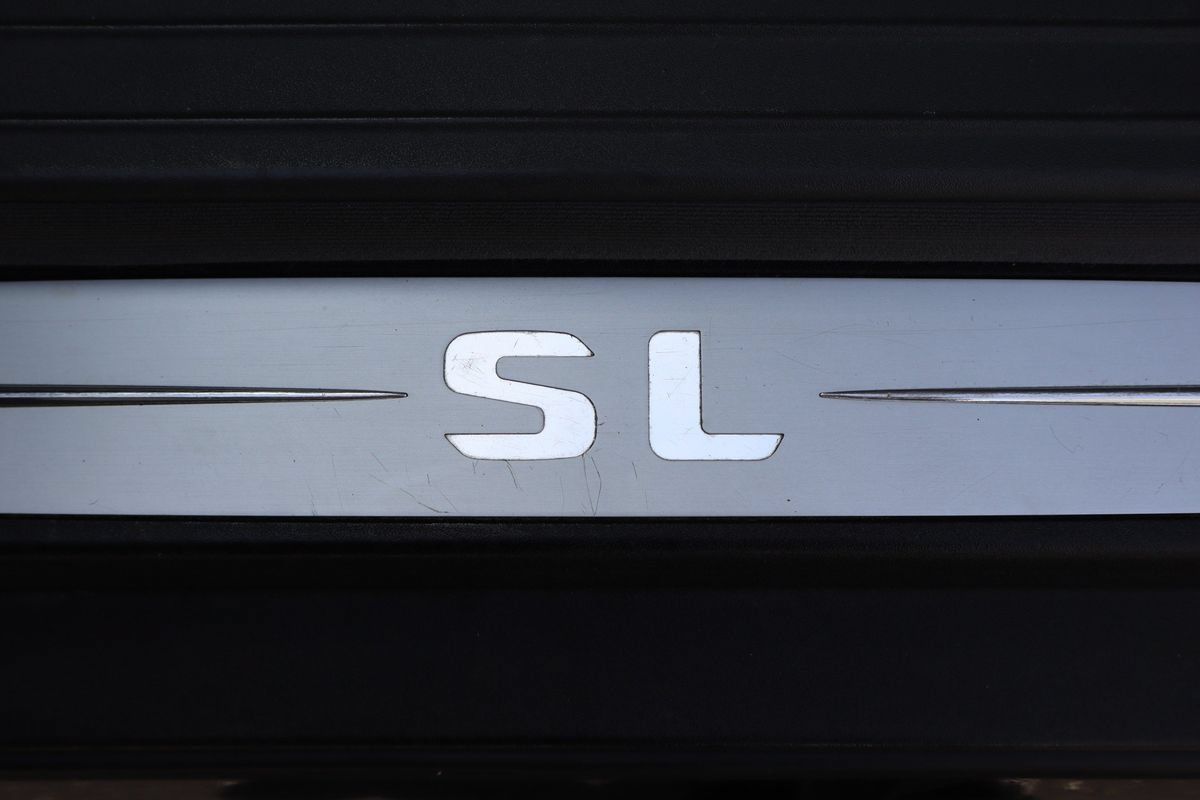 Used 2003 Mercedes-Benz SL 500 image 18