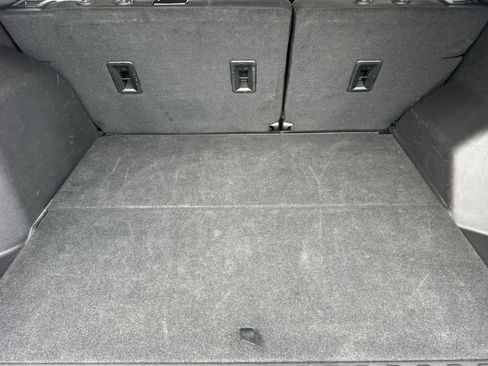 Used 2024 Chevrolet Equinox LT AWD/4WD image 16