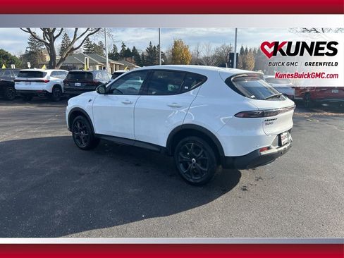 Used 2024 Dodge Hornet GT w/ GT Blacktop Package image 8