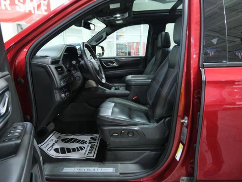 Used 2022 Chevrolet Tahoe RST w/ Luxury Package image 25