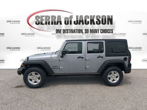Used 2016 Jeep Wrangler Unlimited Sport w/ Quick Order Package 24S AWD/4WD image 5