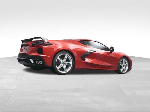 Used 2025 Chevrolet Corvette Stingray Preferred Cpe w/ 2LT RWD image 32