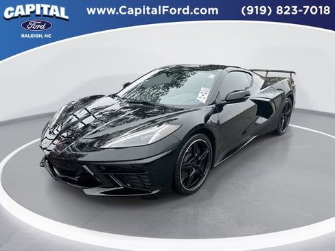 Used 2025 Chevrolet Corvette Stingray Coupe w/ 1LT image 1