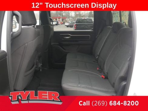Used 2025 RAM 1500 Big Horn AWD/4WD image 40