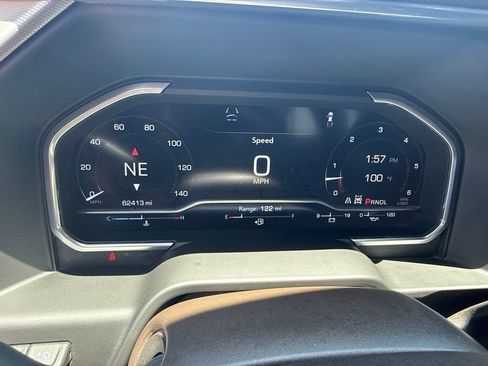 Used 2024 GMC Sierra 3500 Denali w/ Denali Reserve Package AWD/4WD image 15