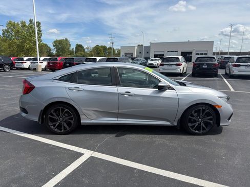 Used 2020 Honda Civic Sport image 5