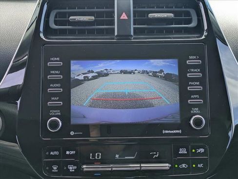 Used 2022 Toyota Prius L Eco FWD image 13
