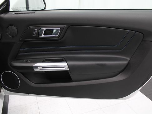 Used 2019 Ford Mustang GT Premium w/ GT Performance Package RWD image 20