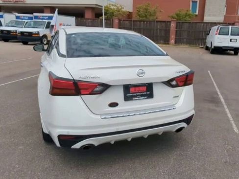 Used 2021 Nissan Altima 2.5 Platinum image 7