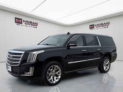 Used 2019 Cadillac Escalade ESV Platinum image 3