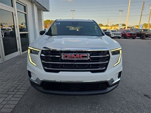 Certified 2025 GMC Acadia Elevation image 2