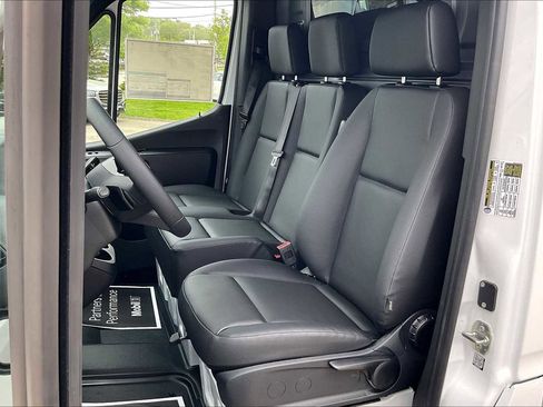 New 2025 Mercedes-Benz Sprinter 2500 image 14