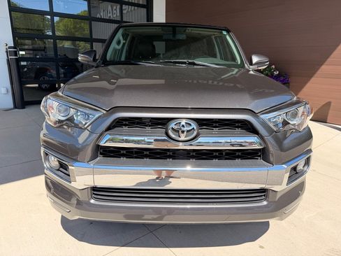 Used 2016 Toyota 4Runner 4WD image 2